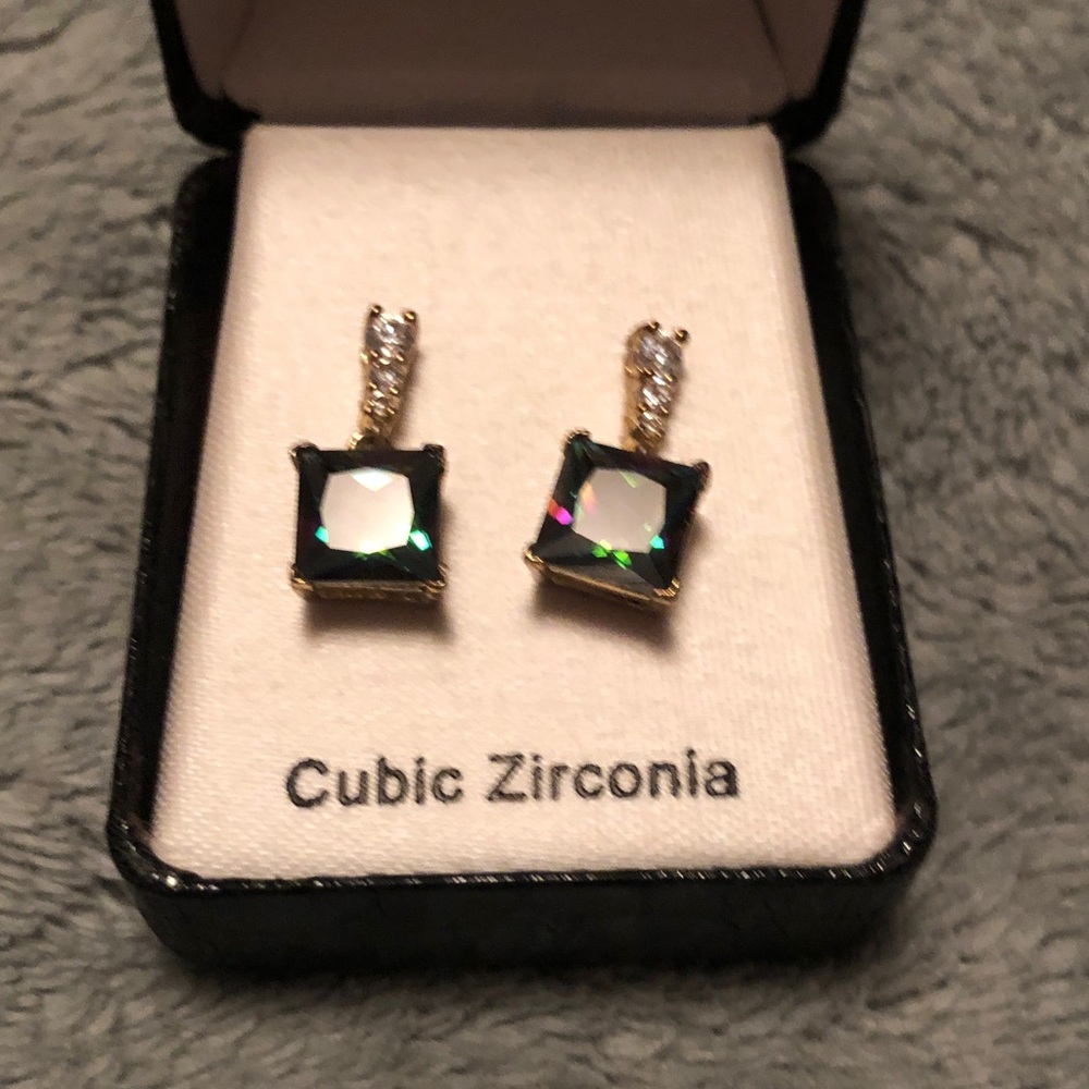 Sears Gold and Black Cubic Zirconia Earrings